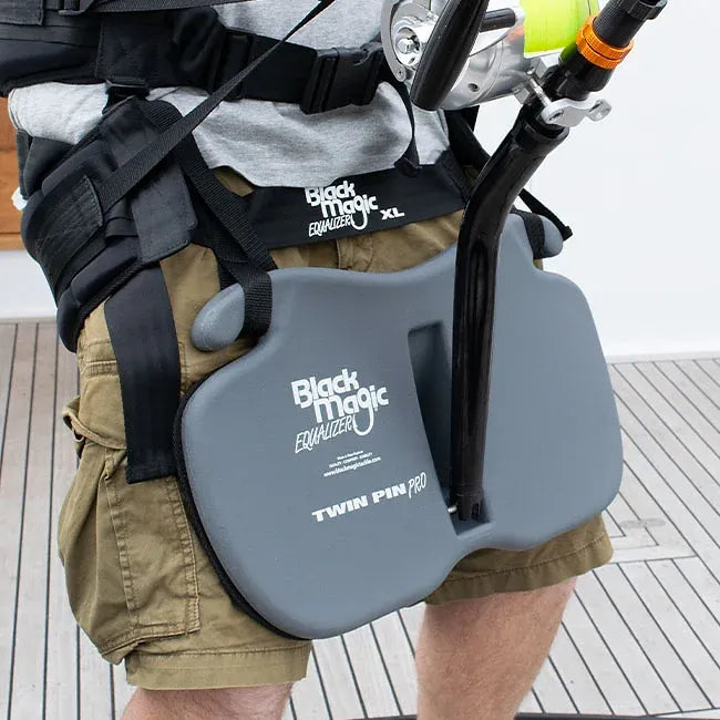 Black Magic Game Fishing Equalizer Set Twin Pin Pro (Gimbal, Harness, Carry Bag)